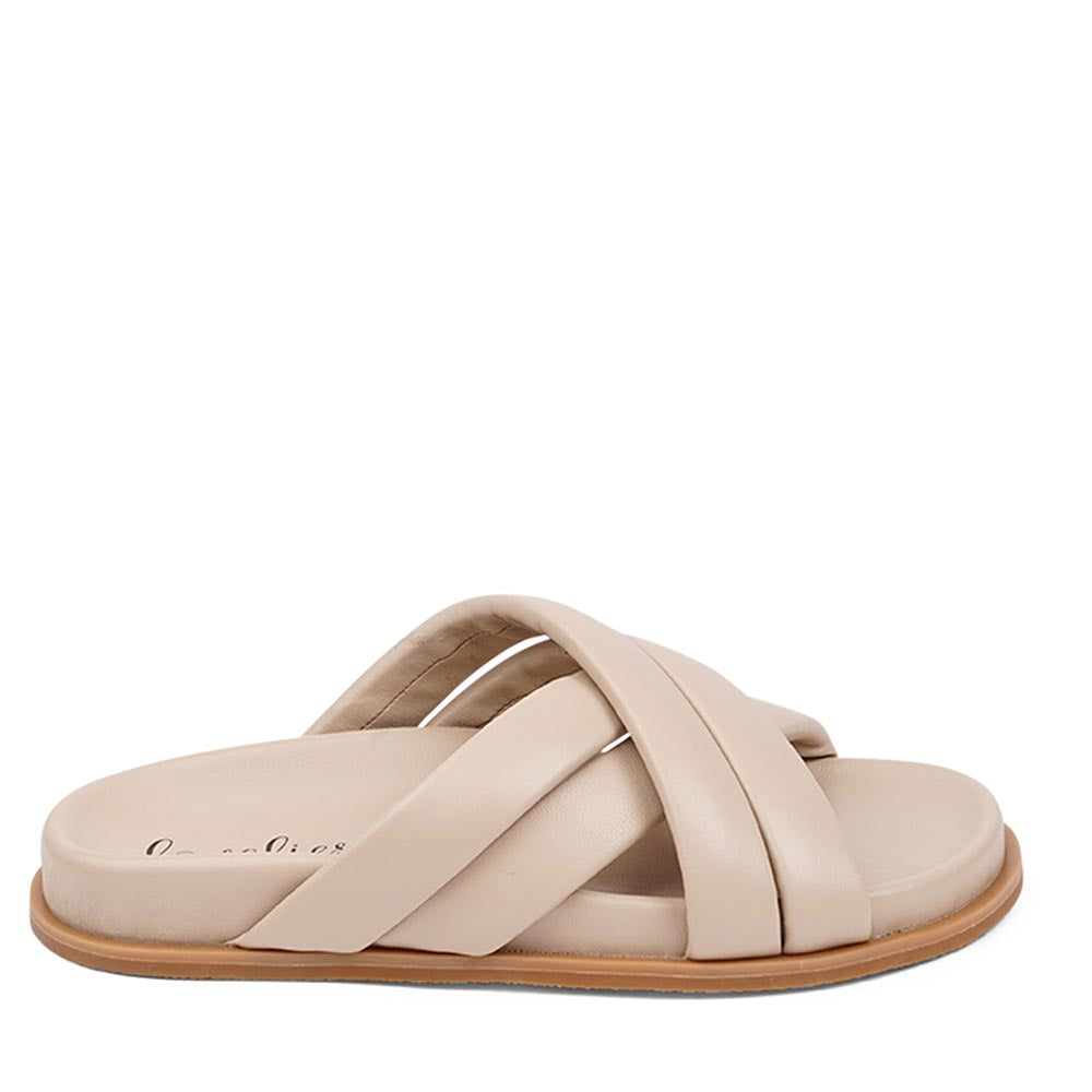 Lovelies Studio - Danish Brand - These exquisite sandals feature four puffy leather straps that provide the perfect fit, ensuring that your feet feel supported and secure with every step.