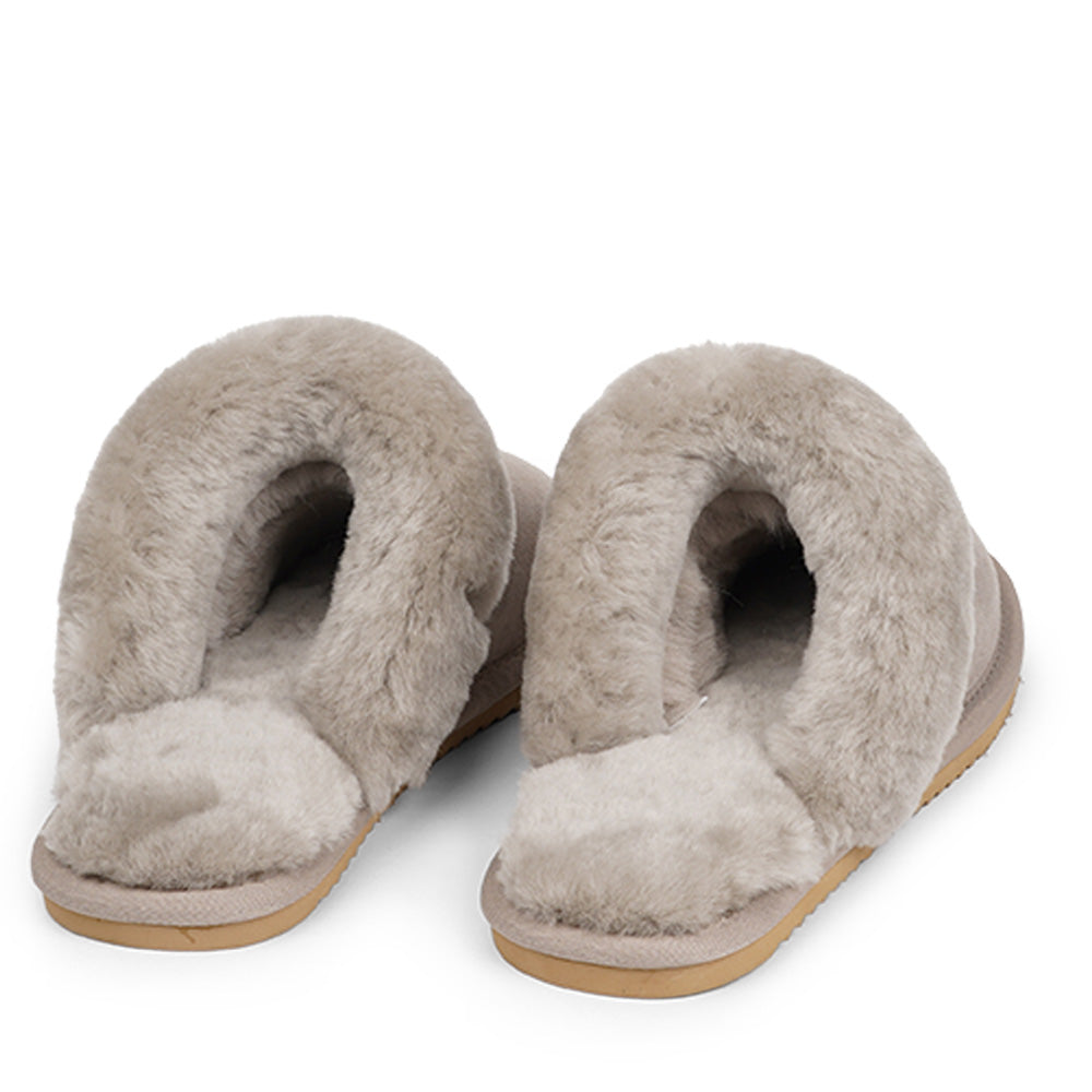 Lovelies shearling slippers are the essence of comfortability. When you’re in the need of surrounding your feet in soft and warm slippers, Lovelies shearling slippers are the answer. With soft and durable soles, warm shearling and a gorgeous design, you’ll never want to wear any other home-shoe to make you feel at ease.
