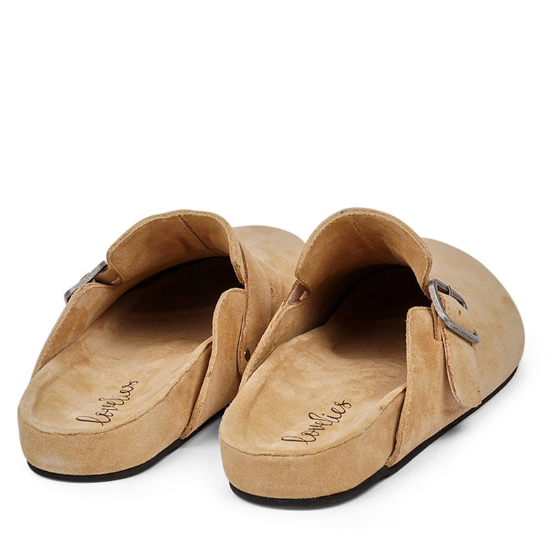 Lovelies Studio - Designed to offer both durability and a flawless fit, these mules are the perfect choice for those who demand comfort without compromising on elegance.  The Kamakura Mules are built upon a sturdy rubber sole that ensures longevity and excellent grip. But what truly sets these mules apart is the suede-covered, soft midsole made of high-quality PU. This feature guarantees not only exceptional cushioning but also a perfect fit that molds to your foot shape.