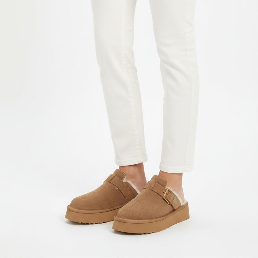 Kokubo - Suede Mules