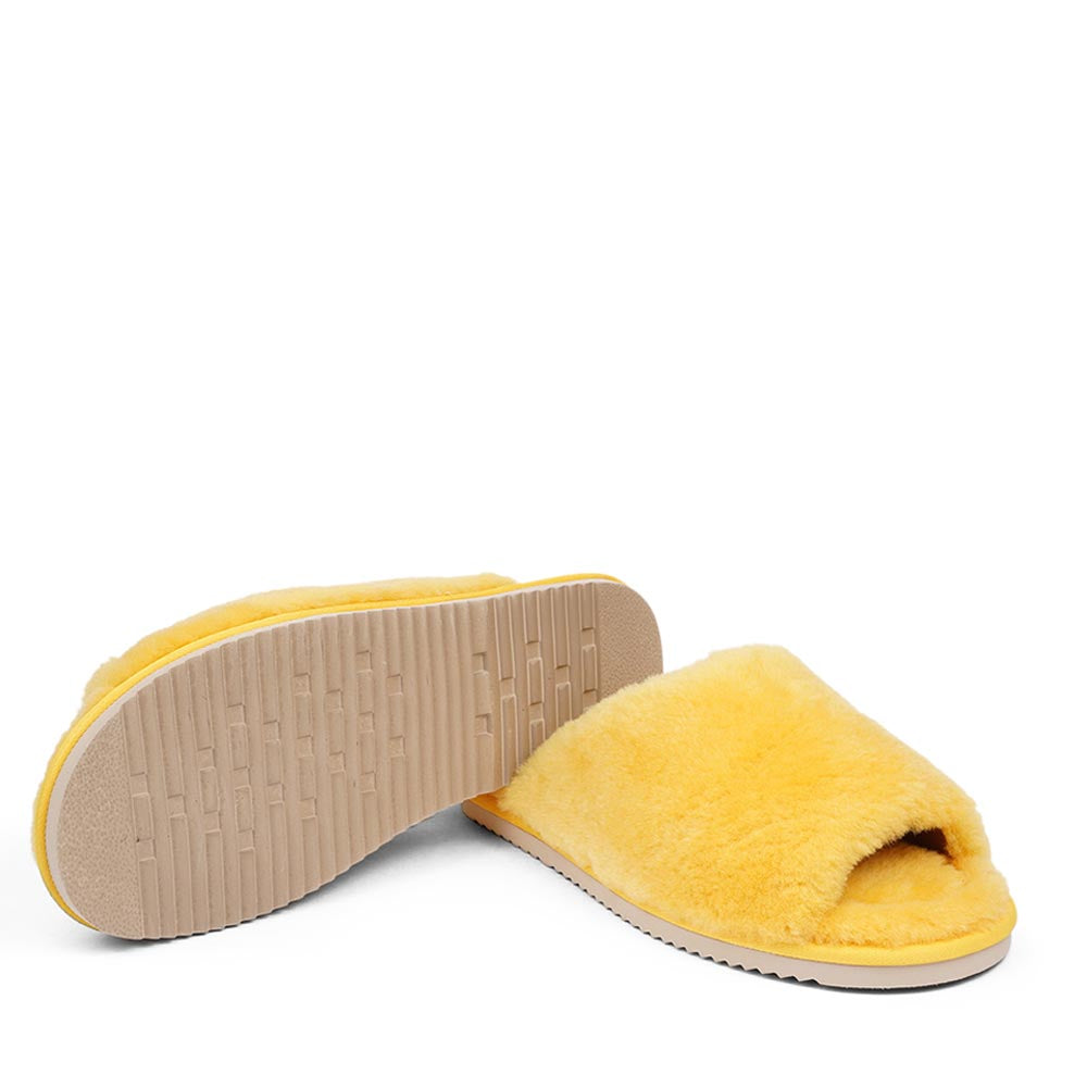 Lovelies shearling slippers are the essence of comfortability. When you’re in the need of surrounding your feet in soft and warm slippers, Lovelies shearling slippers are the answer. 