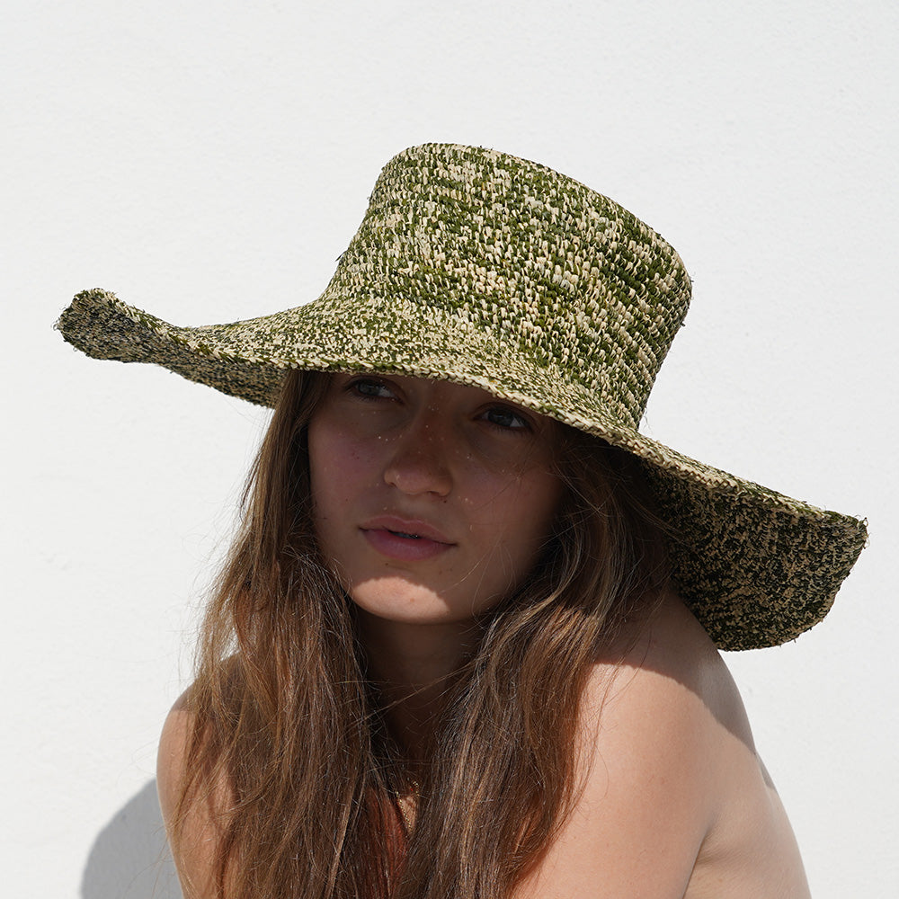 La Croe - large raffia hat