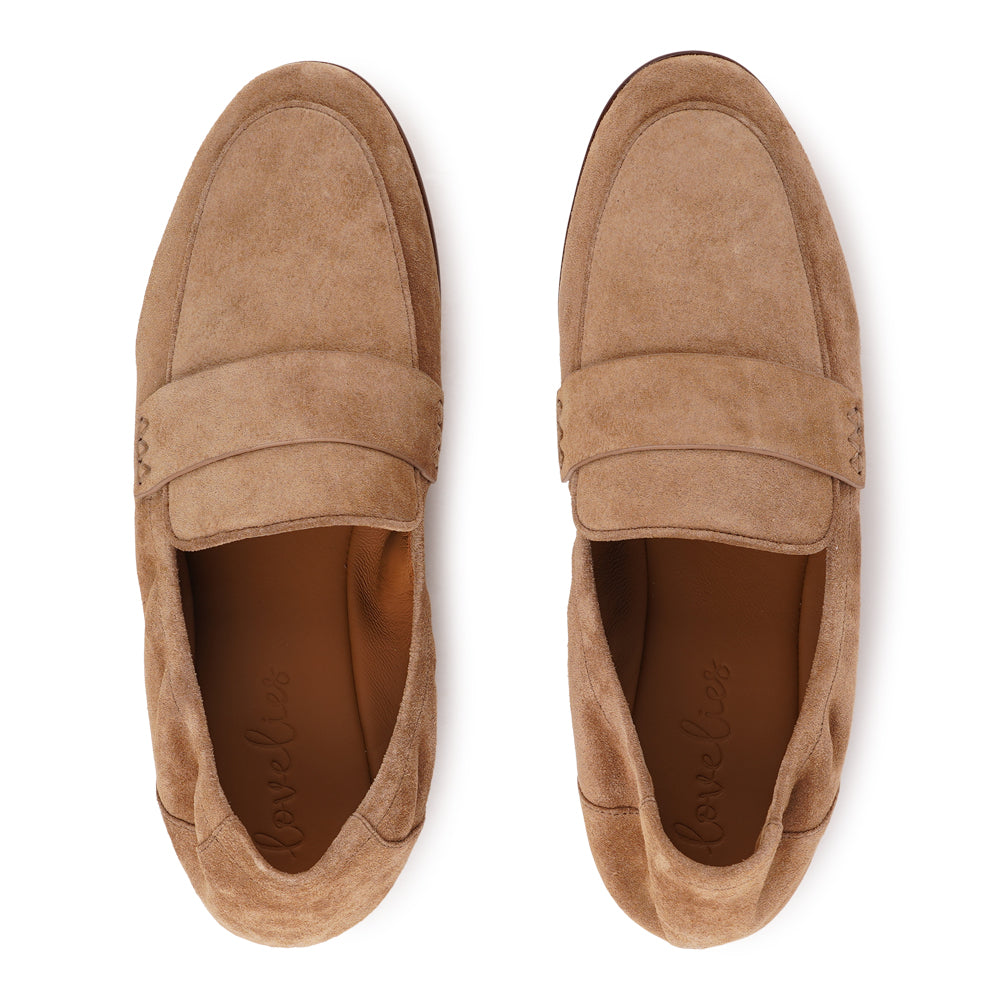 Mileto is a handcrafted Italian suede loafer that combines timeless elegance with contemporary cool.

Each pair is meticulously made using premium cow suede, delivering a soft, luxurious feel underfoot. The loafer features a full leather construction - from the supple suede upper to the leather lining, footbed, and durable leather outsole. Every detail reflects quality craftsmanship designed to age beautifully.

LWG Environmental GOLD RATED certified, ensuring responsible leather sourcing and production. A 