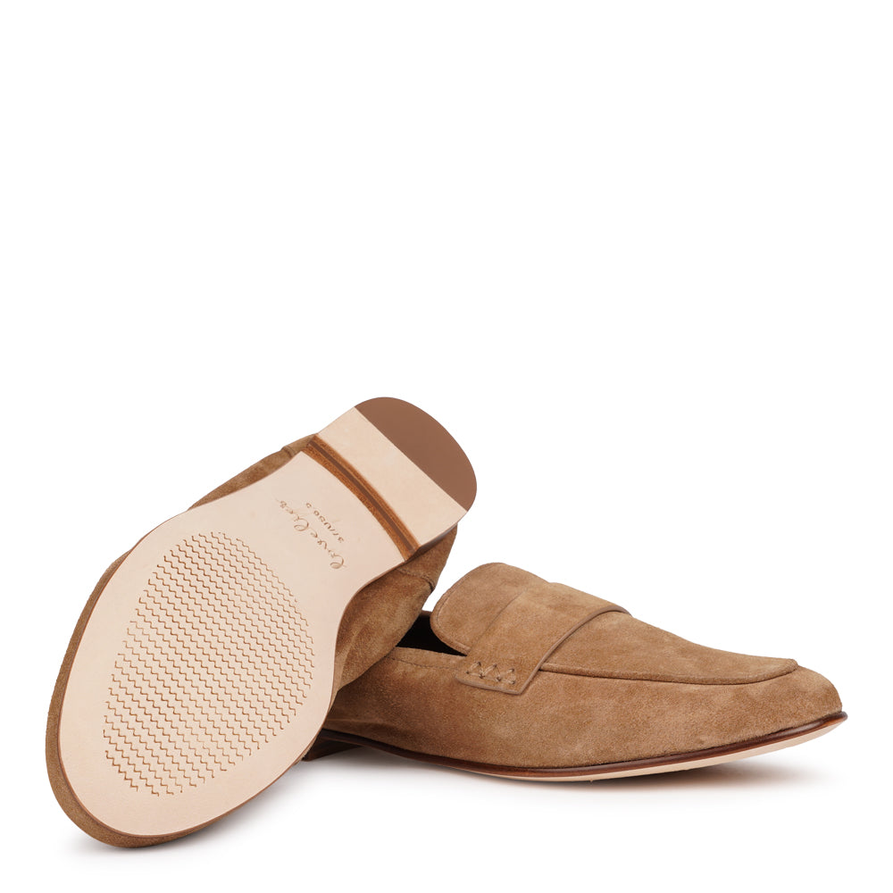 Mileto is a handcrafted Italian suede loafer that combines timeless elegance with contemporary cool.

Each pair is meticulously made using premium cow suede, delivering a soft, luxurious feel underfoot. The loafer features a full leather construction - from the supple suede upper to the leather lining, footbed, and durable leather outsole. Every detail reflects quality craftsmanship designed to age beautifully.

LWG Environmental GOLD RATED certified, ensuring responsible leather sourcing and production. A 