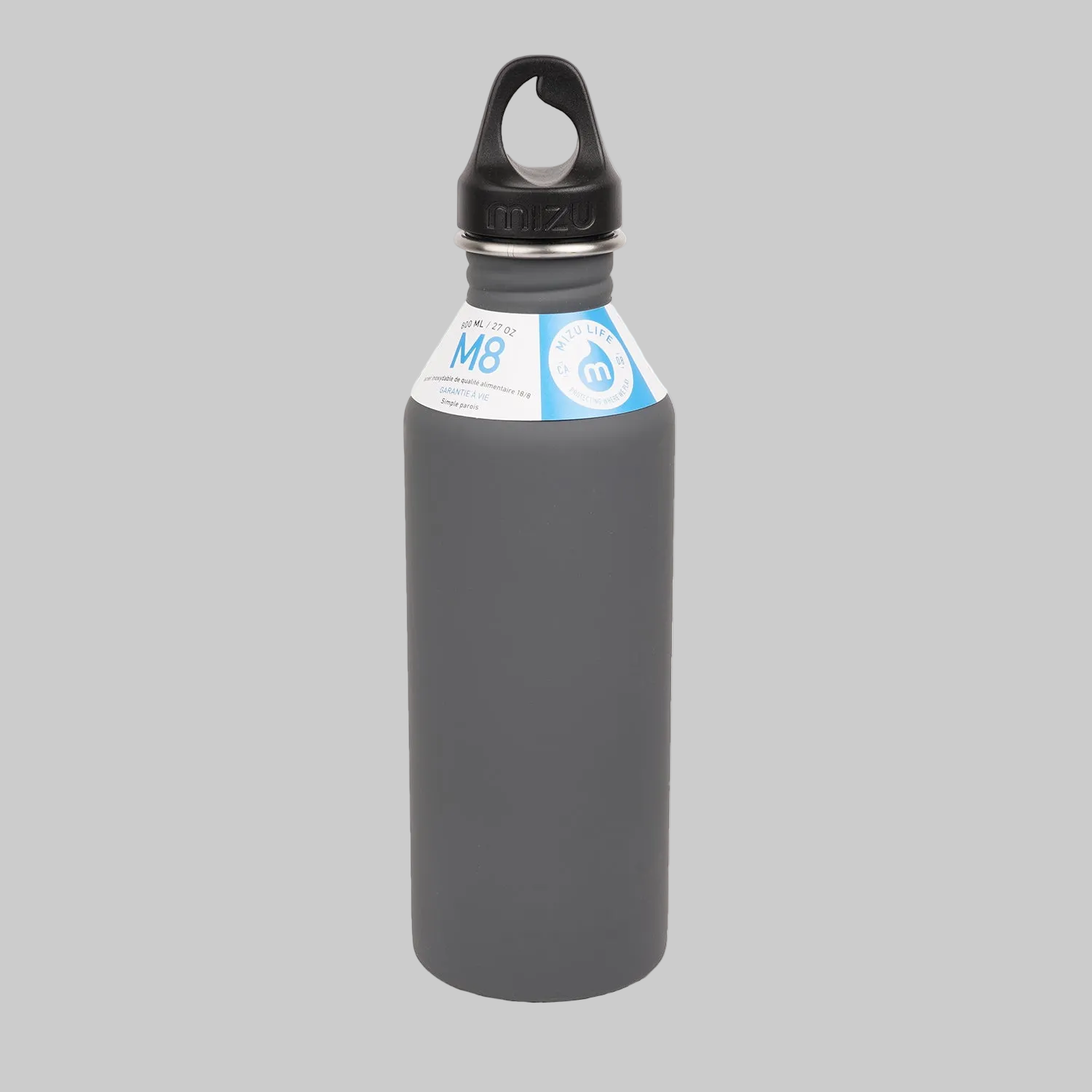 800 ml single wall stainless steel bottle with a black loop cap.  The M8 stainless steel bottle from Mizu has the perfect size and will fit perfect in your car or in your sports bag.