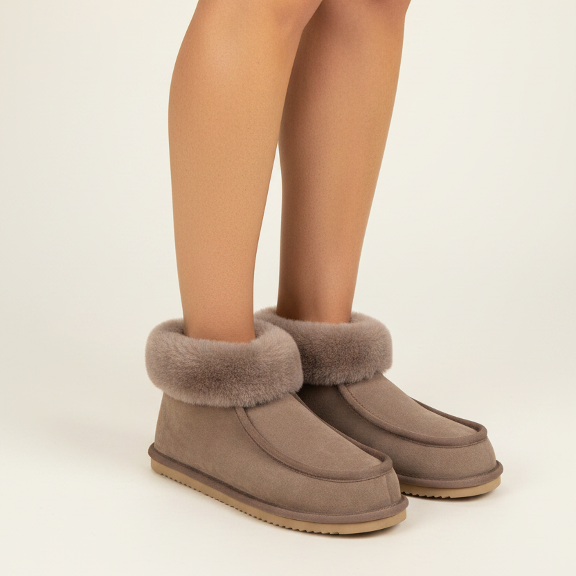 Sande - Shearling high slippers