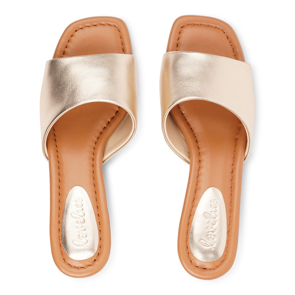 Lovelies Studio - Denmark - Step into ultimate comfort and feminine elegance with our nappa leather sandals featuring a beautiful wide strap. Indulge in the delicate and soft fabrics that will make you feel both at ease and effortlessly stylish.