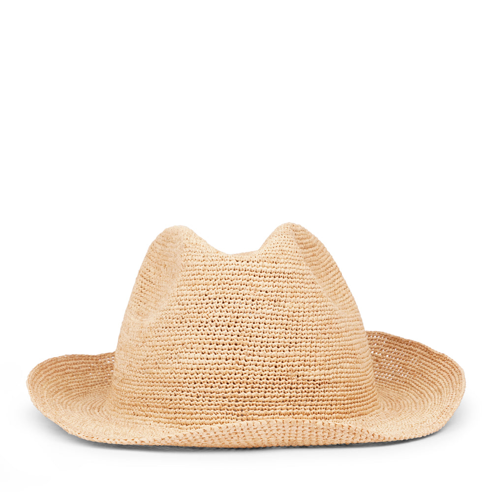 Lovelies Studio - Made from raffia, a natural fiber renowned for its durability and flexibility, the Viviani hat is not only stylish but also eco-friendly. The raffia is carefully colored by hand using traditional methods and left to dry naturally in the warm sun, ensuring minimal environmental impact