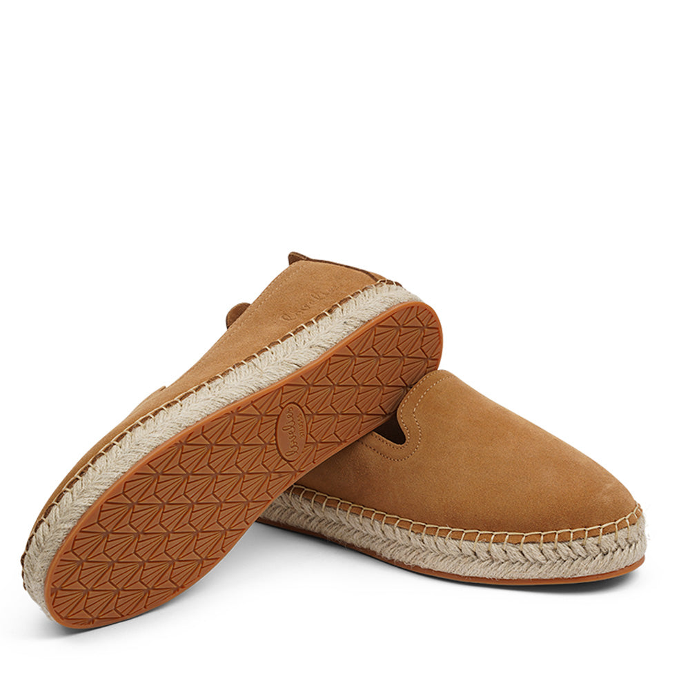 Our all time favorit espadrilles. These beautiful espadrilles are handmade of soft suede for the best comfort. The high rubber sole is covered with jute which means that the sole will not swallow if it gets wet. Furthermore we have added a soft EVA inner sole which is covered with leather and can be removed. This is one of the best espadrilles in the market.