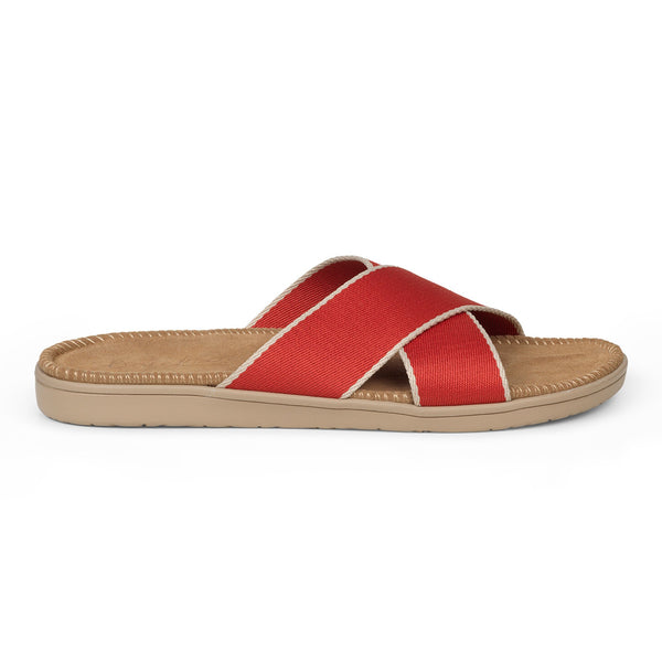 Sandal with woven straps. The soft inner sole is covered with jute.