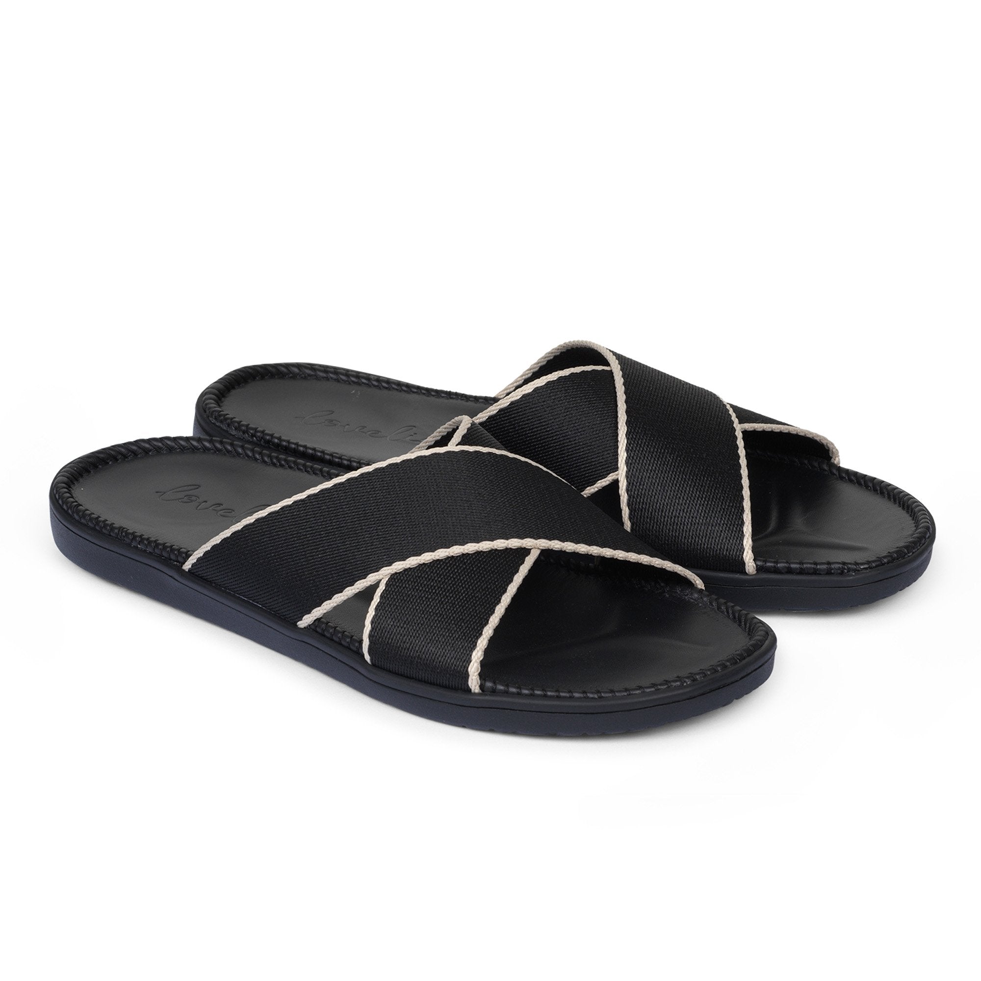 Sandal with woven straps. The soft inner sole is covered with jute.