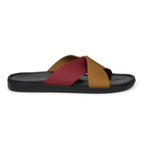 Sandal with 2 color straps. The comfortable inner sole is covered with soft black leather.