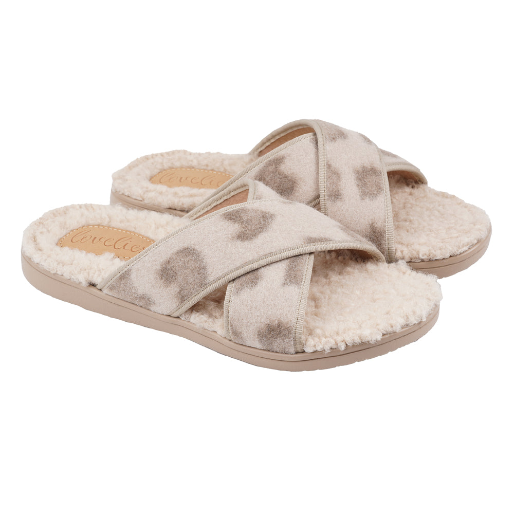 Lovelies lounge slippers are the essence of comfortability. When you’re in the need of surrounding your feet in soft and warm slippers, Lovelies lounge slippers are the answer. With soft and durable soles, fine wool and a gorgeous design, you’ll never want to wear any other home-shoe to make you feel at ease.