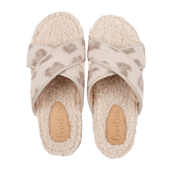 Lovelies lounge slippers are the essence of comfortability. When you’re in the need of surrounding your feet in soft and warm slippers, Lovelies lounge slippers are the answer. With soft and durable soles, fine wool and a gorgeous design, you’ll never want to wear any other home-shoe to make you feel at ease.