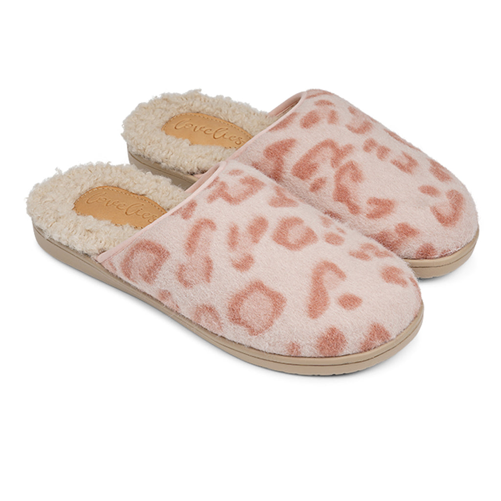 Soft and cosy lounge slippers  Lovelies lounge slippers are the essence of comfortability. When you’re in the need of surrounding your feet in soft and warm slippers, Lovelies lounge slippers are the answer. With soft and durable soles, fine wool and a gorgeous design, you’ll never want to wear any other home-shoe to make you feel at ease.  Enjoy your Lovelies!