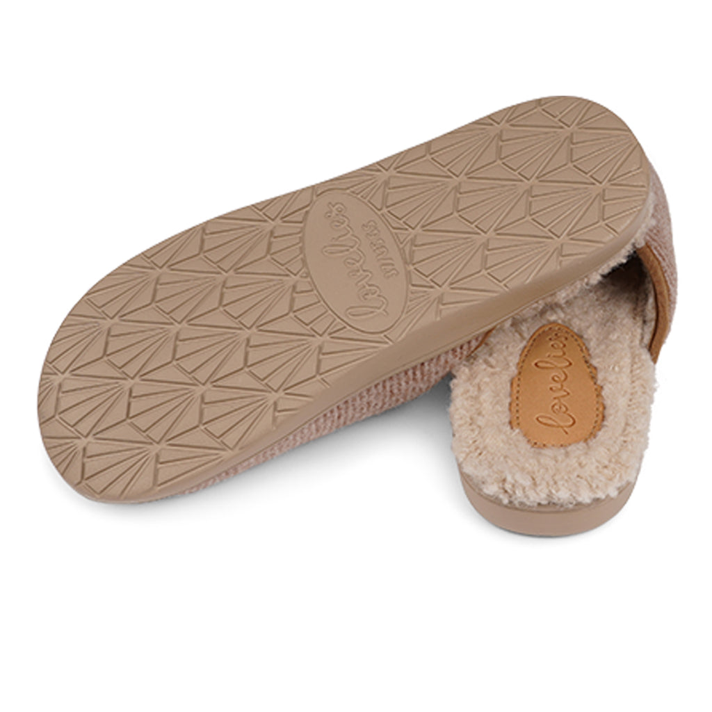 LL7524 Lovelies Soori lounge slippers stripe almond fur Soft and cosy lounge slippers  Lovelies lounge slippers are the essence of comfortability. When you’re in the need of surrounding your feet in soft and warm slippers, Lovelies lounge slippers are the answer. With soft and durable soles, fine wool and a gorgeous design, you’ll never want to wear any other home-shoe to make you feel at ease.