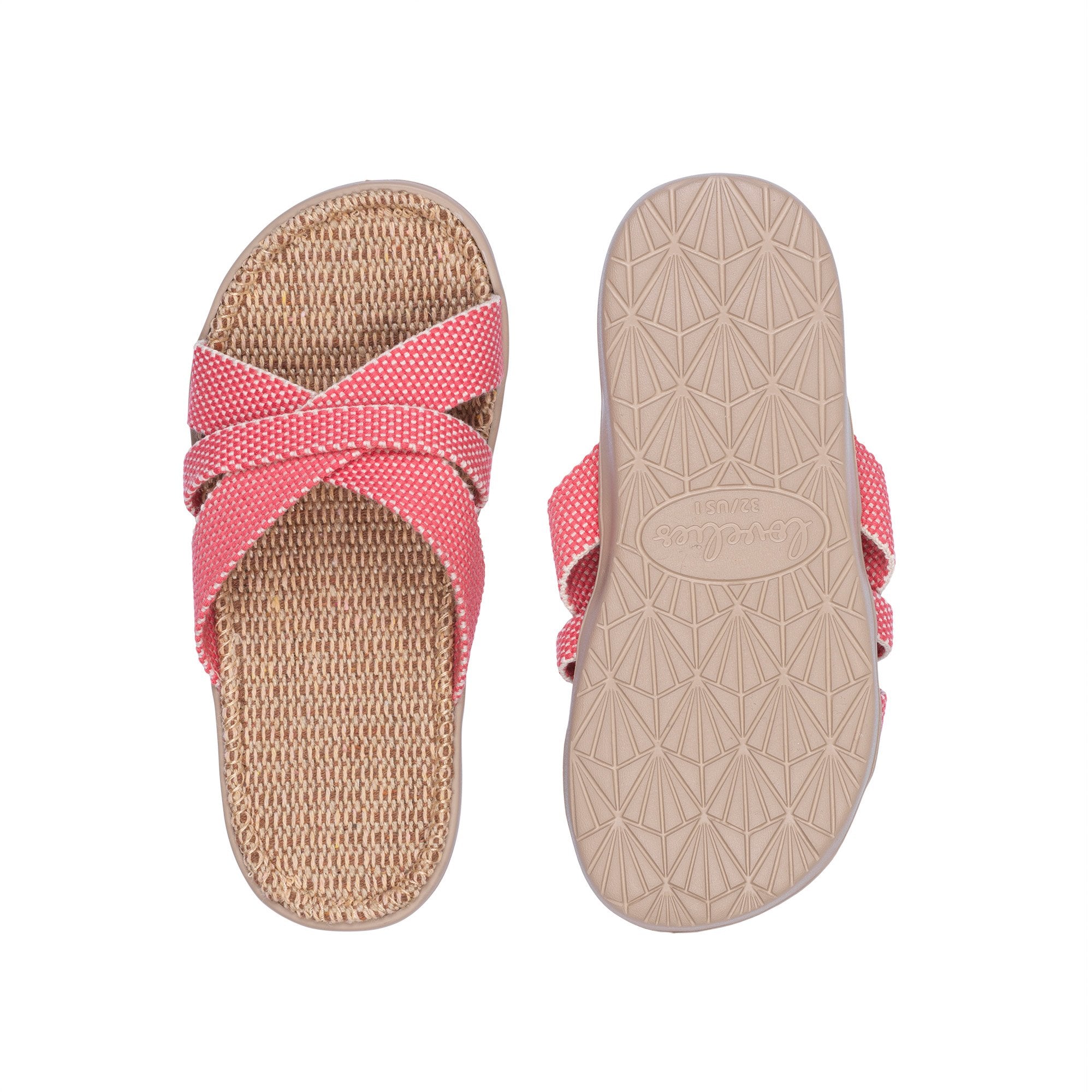 Sandals with straps of soft cotton. The comfortable inner sole in covered with jute