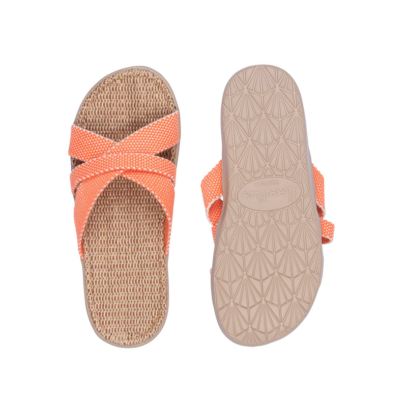 Sandals with straps of soft cotton. The comfortable inner sole in covered with jute