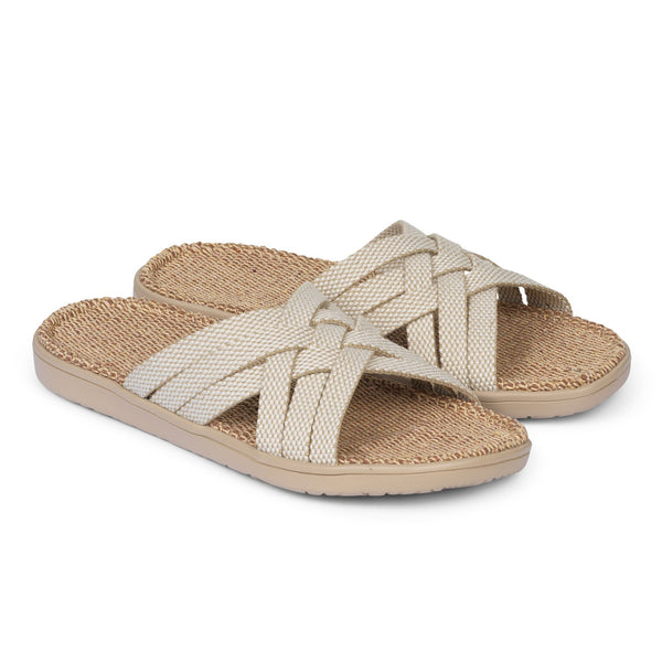 Discover the captivating Matara sandal from Lovelies Studio. This sumptuous sandal is composed of luxuriantly soft and resilient gum rubber, with a natural jute innersole. The closely woven cotton straps infuse a delicate and fanciful aesthetic, providing an effortless sophistication for any ensemble.  With its delicate and soft fabrics, you feel at ease and elegant at the same time. The easy to-go sandals with their striking summer colors are a perfect fit to your feminine summer dresses 