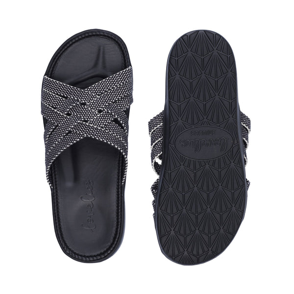 Discover the captivating Matara sandal from Lovelies Studio. This sumptuous sandal is composed of luxuriantly soft and resilient gum rubber, with a natural jute innersole. The closely woven cotton straps infuse a delicate and fanciful aesthetic, providing an effortless sophistication for any ensemble.  With its delicate and soft fabrics, you feel at ease and elegant at the same time. The easy to-go sandals with their striking summer colors are a perfect fit to your feminine summer dresses 