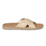 Sandal with flower woven straps. The comfortable inner sole is covered with soft brown suede.