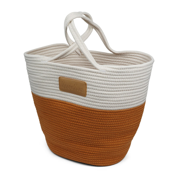 For those cheerful springdays and warm sunny summerdays all you need is a gorgeous beach bag.  Lovelies has made an elegant one in cotton and recycled polyester and it comes in 6 beautiful colours.    Whether you’re off to a picnic, going shopping or having a lazy day at the beach, a Lovelies beach bag will be your true companion.  Enjoy your Lovelies!  Material:  Cotton and recycled polyester Logo in leather Hand made Size: Weight 45 cm / Height 40 cm