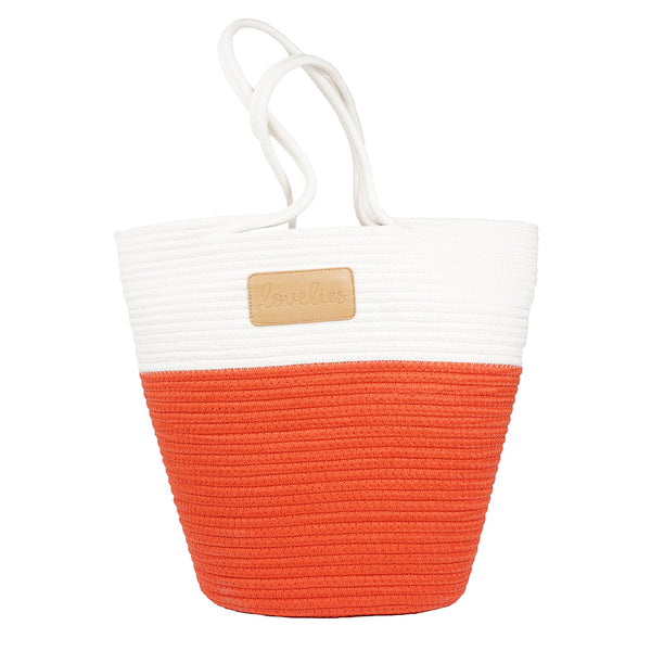 Lovelies studio -  Danish design - For those cheerful springdays and warm sunny summerdays all you need is a gorgeous beach bag.  Lovelies has made an elegant one in cotton and recycled polyester and it comes in 7 beautiful colours.    Whether you’re off to a picnic, going shopping or having a lazy day at the beach, a Lovelies beach bag will be your true companion.  Enjoy your Lovelies!