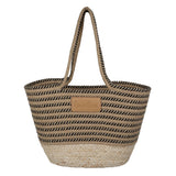 Paraiso beach bag from the Danish brand Lovelies. The beautiful tote bags are made of cotton and comes in many wonderful colours and 2 sizes. The handels are long enough so you can use them over your shoulder. Enjoy your Lovelies !  