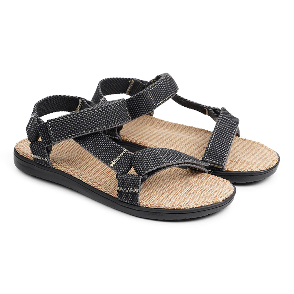 Paya the new Trekking sandal from Lovelies. Paya is made with adjustable velcro straps which secure a perfect fit. The sole is made of rubber which is covered in natural jute. The sandals are light and soft and absolutely loveable . . . Enjoy your lovelies !