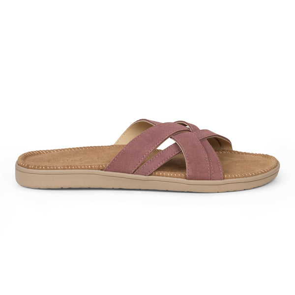 Sandals with 4 crossing straps of soft suede. The comfortable inner sole in covered with soft suede.