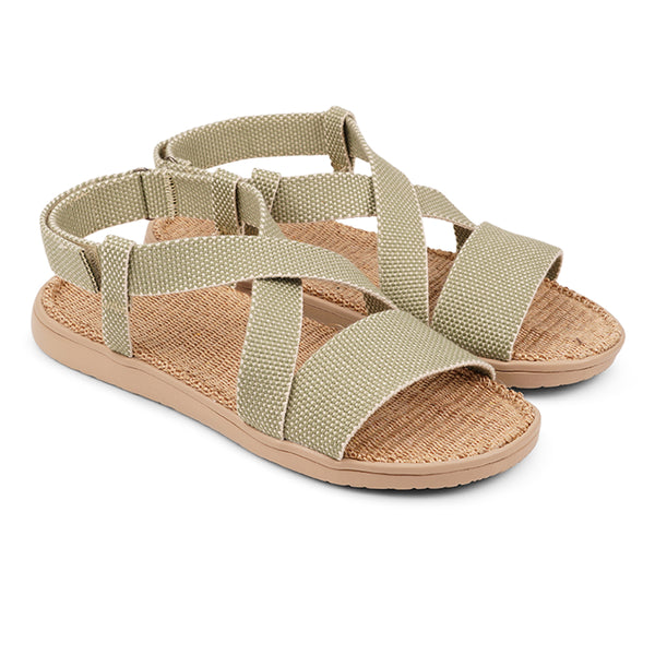 Tupim, with velcro heel strap and a soft natural jute sole. Really good fit, hold and comfort. Once you’ve tried Lovelies’ summer sandals you’ll never want to wear any other footwear. With its delicate and soft fabrics, you feel at ease and elegant at the same time. The easy to-go sandals with their striking summer colours are a perfect fit to your feminine summer dresses and your light blue summer jeans. We are proud members of 1% For the planet. Enjoy your Lovelies!