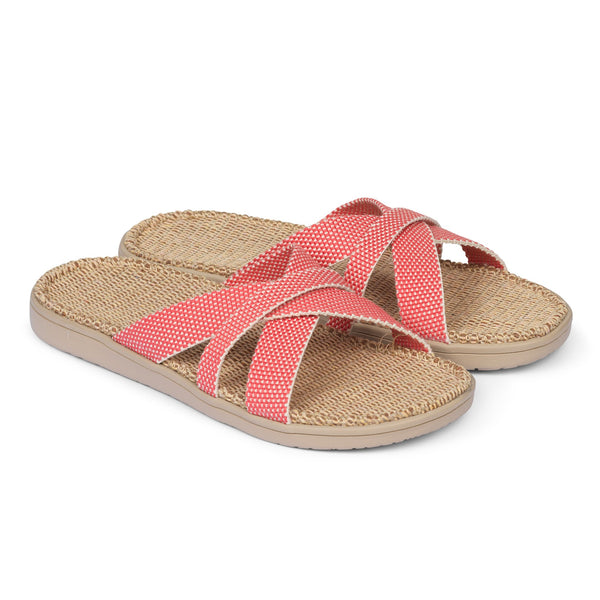 Summer sandals from danish brand Lovelies. The rubber sole is nice and soft which makes the sandal very comfortable. The inner sole is covered with woven jute and the straps are med of fine cotton.