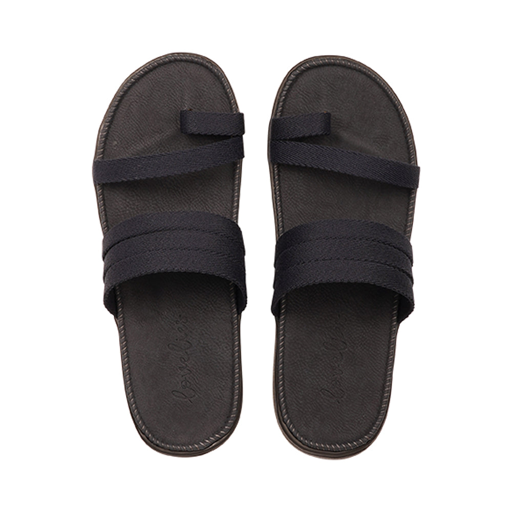 Lovelies - Yarra Sandals, Soft rubber sole covered in vegan Leather and with beautiful woven cotton straps. The sandal is light and very comfortable.