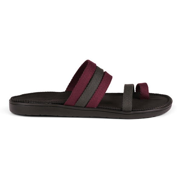 Lovelies - Yarra Sandals, Soft rubber sole covered in vegan Leather and with beautiful woven cotton straps. The sandal is light and very comfortable.